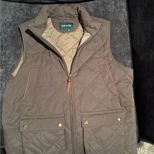 Orvis Men's Tan Quilted Vest